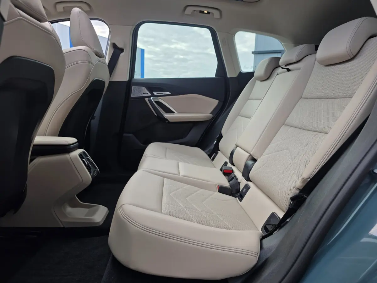 EDrive20 67 kWh | NAP | 100% SOH | PANO | LEDER | TREKHAAK