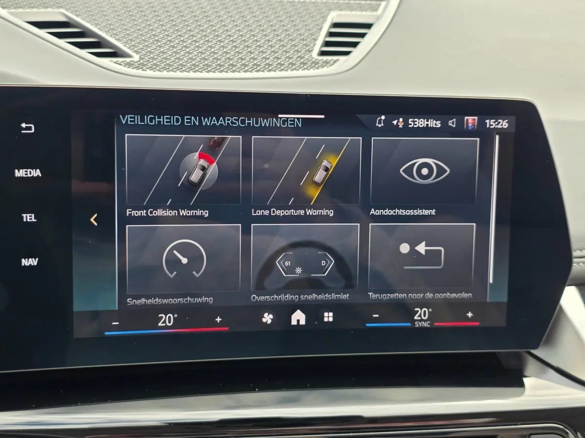 EDrive20 67 kWh | NAP | 100% SOH | PANO | LEDER | TREKHAAK