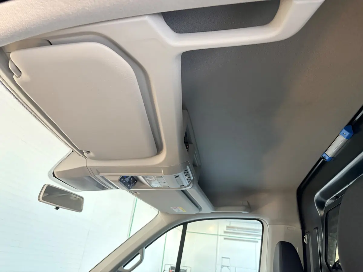 Servicewagen 35 2.0 TDI 140pk L3H3 Highline Sortimo Victron v230 Standkachel Trekhaak 3000KG RIJKLAARPRIJS