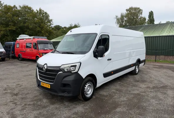 T35 2.3 dCi 165PK L4H2 EL Airco / Cruise