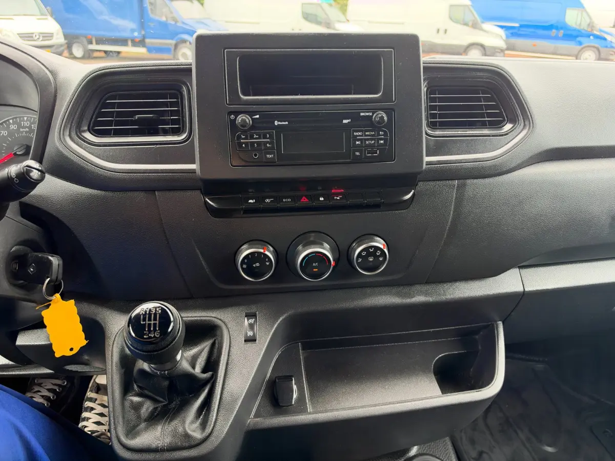 T35 2.3 dCi 165 L4H2 EL Energy Comfort Airco / Cruise