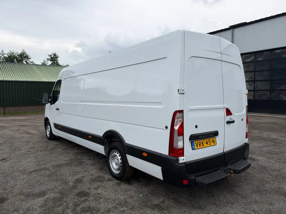 T35 2.3 dCi 165 L4H2 EL Energy Comfort Airco / Cruise