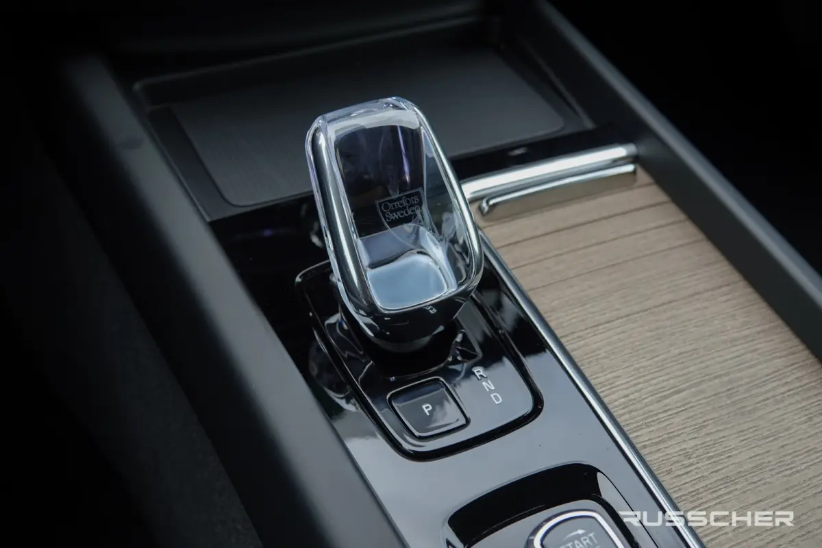 2.0 T8 456Pk | Plug-in hybrid | Plus Dark | AWD | Leder | Harman-Kardon | 360° Camera | 22''