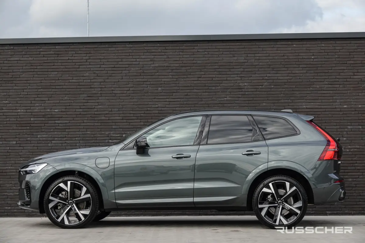 2.0 T8 456Pk | Plug-in hybrid | Plus Dark | AWD | Leder | Harman-Kardon | 360° Camera | 22''
