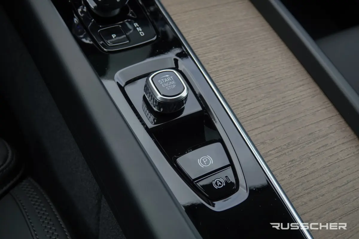 2.0 T8 456Pk | Plug-in hybrid | Plus Dark | AWD | Leder | Harman-Kardon | 360° Camera | 22''