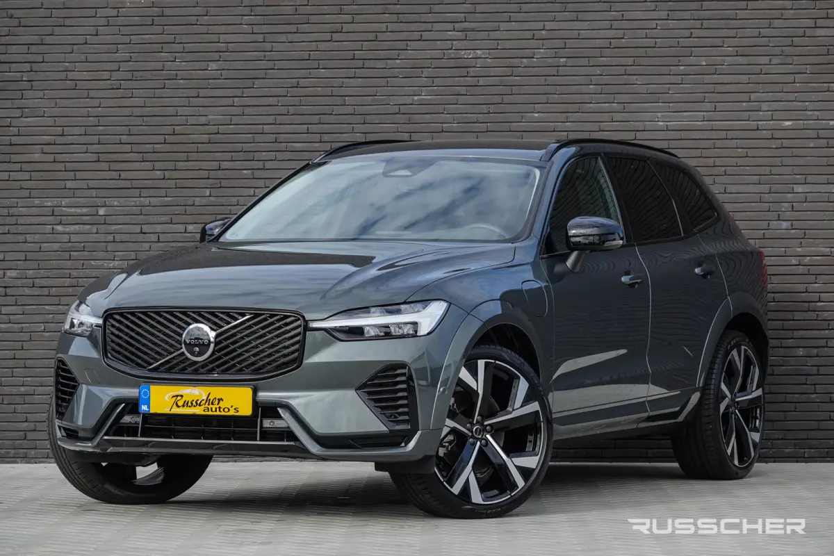 2.0 T8 456Pk | Plug-in hybrid | Plus Dark | AWD | Leder | Harman-Kardon | 360° Camera | 22''