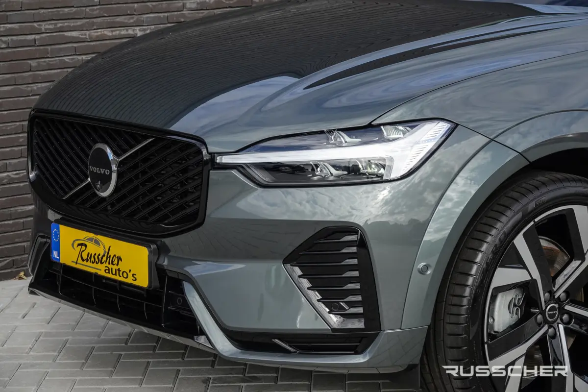 2.0 T8 456Pk | Plug-in hybrid | Plus Dark | AWD | Leder | Harman-Kardon | 360° Camera | 22''
