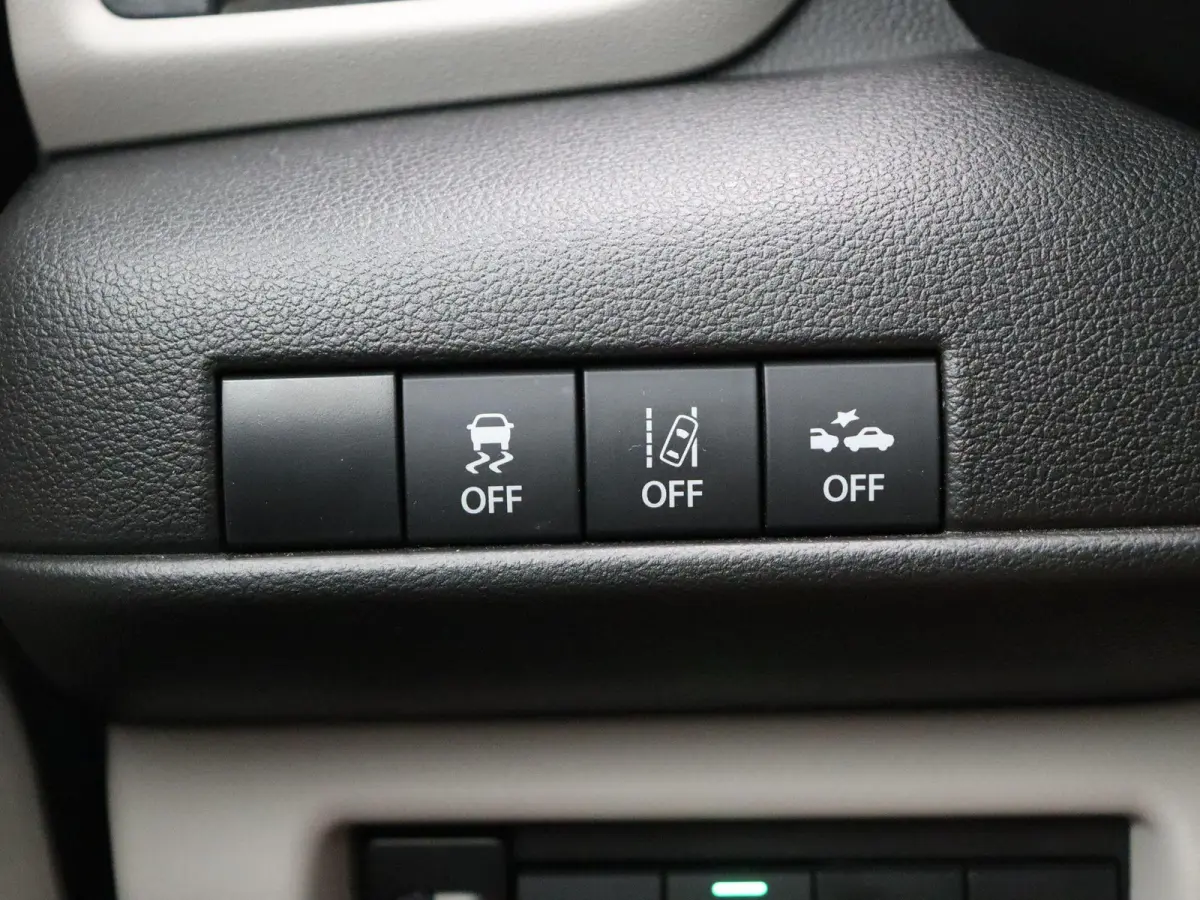 1.2 Comfort Smart Hybrid | Achteruitrijcamera | Stoelverwarming | Adaptieve cruise control | Navigatie |