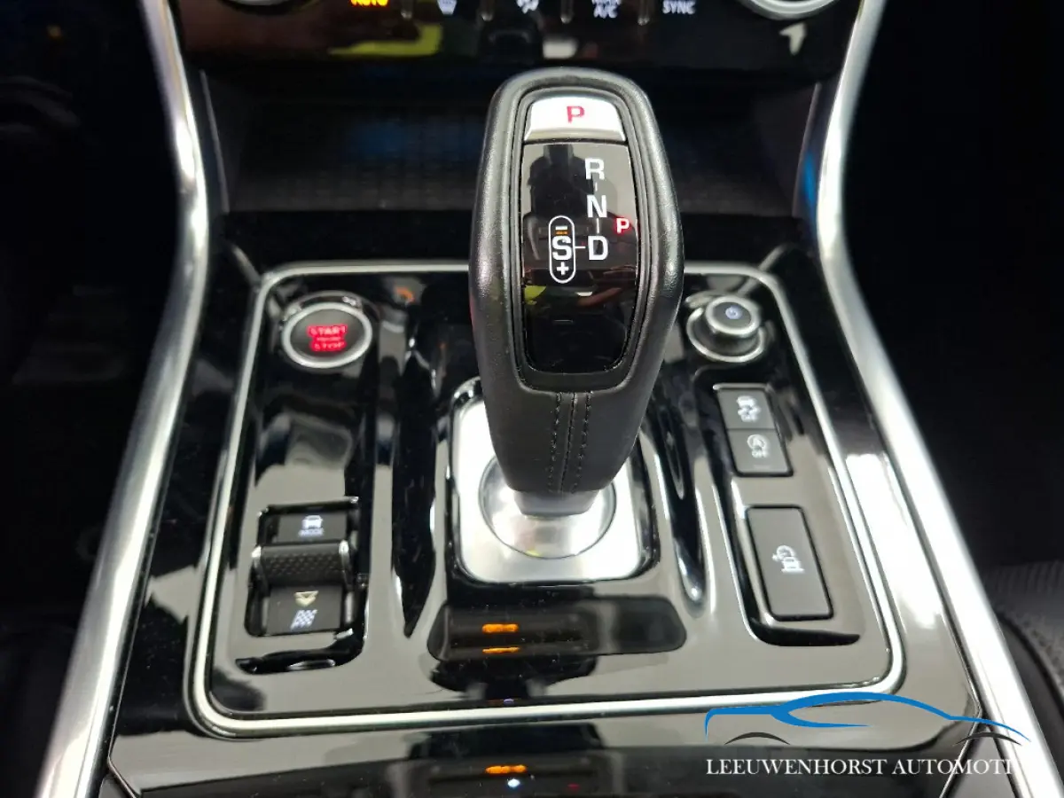2.0 P250 S, leer, clima, cruise, elektr. stoel., navi, camera, dealer onderhouden