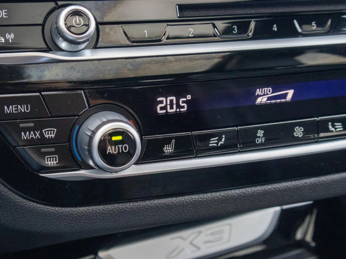 xDrive30i High Executive Edition M Sport 20" HUD Pano
