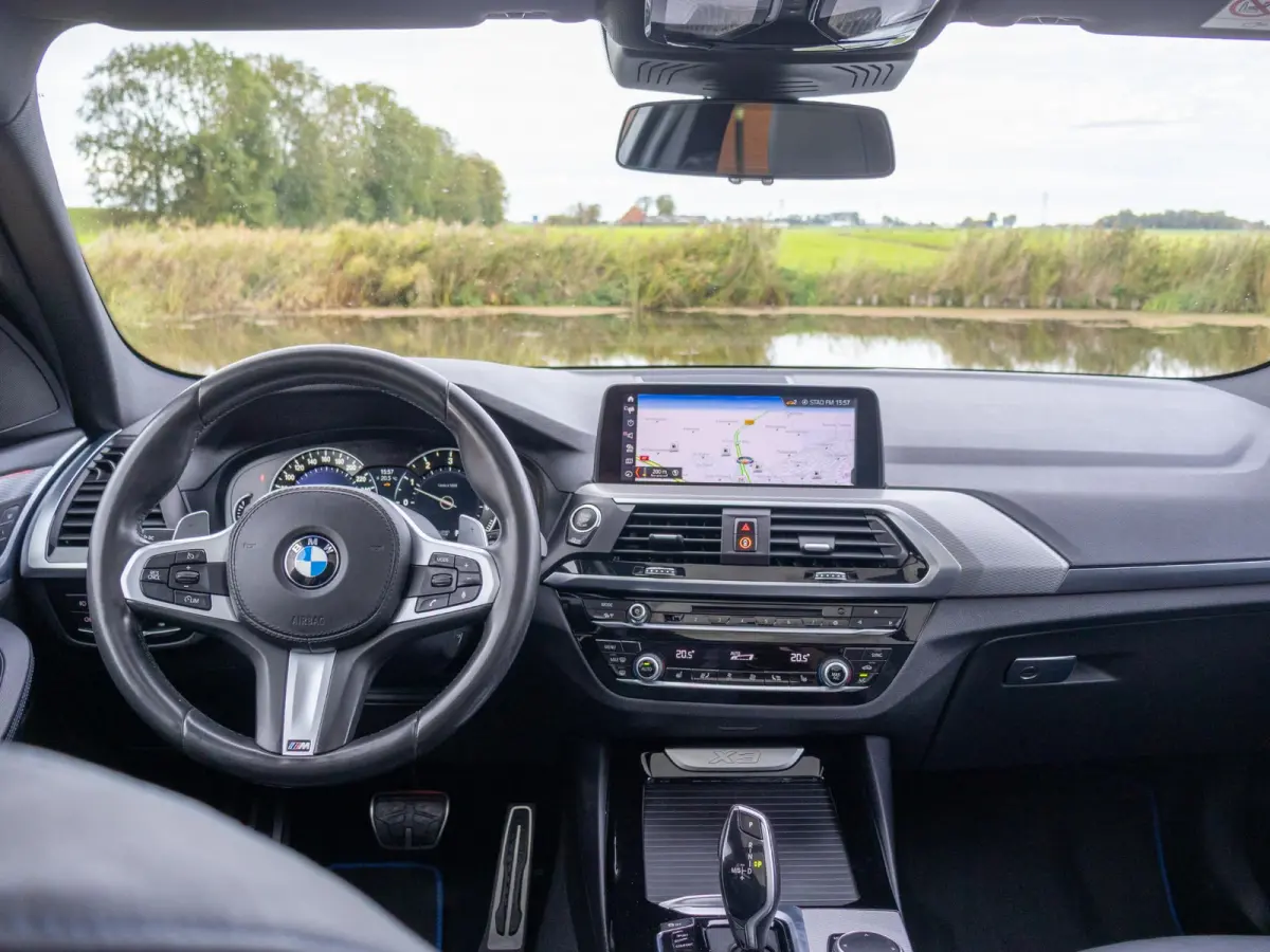 xDrive30i High Executive Edition M Sport 20" HUD Pano
