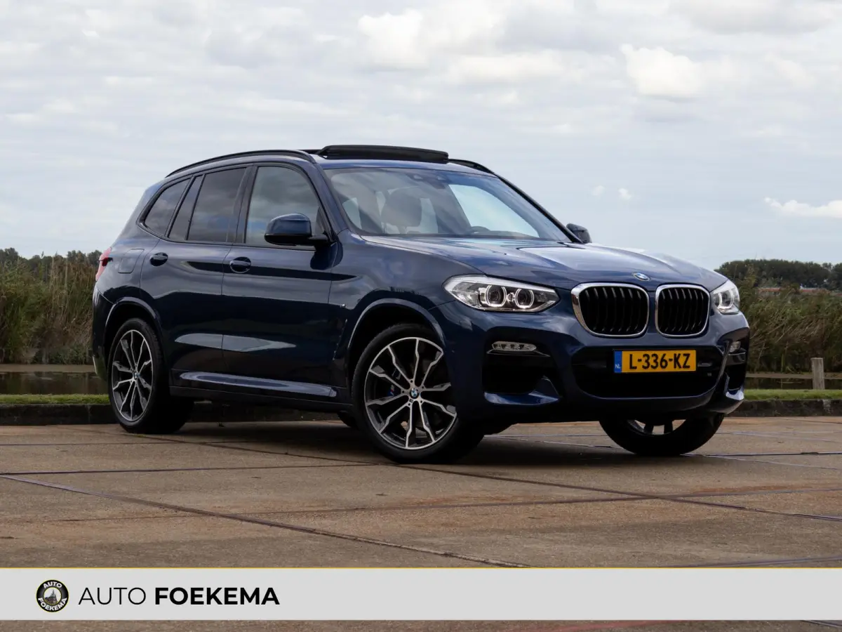 xDrive30i High Executive Edition M Sport 20" HUD Pano