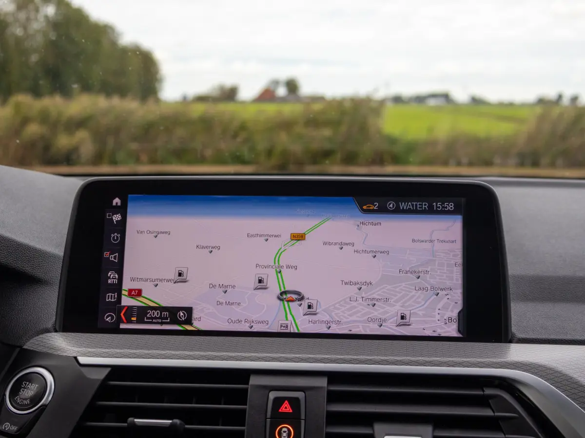 xDrive30i High Executive Edition M Sport 20" HUD Pano