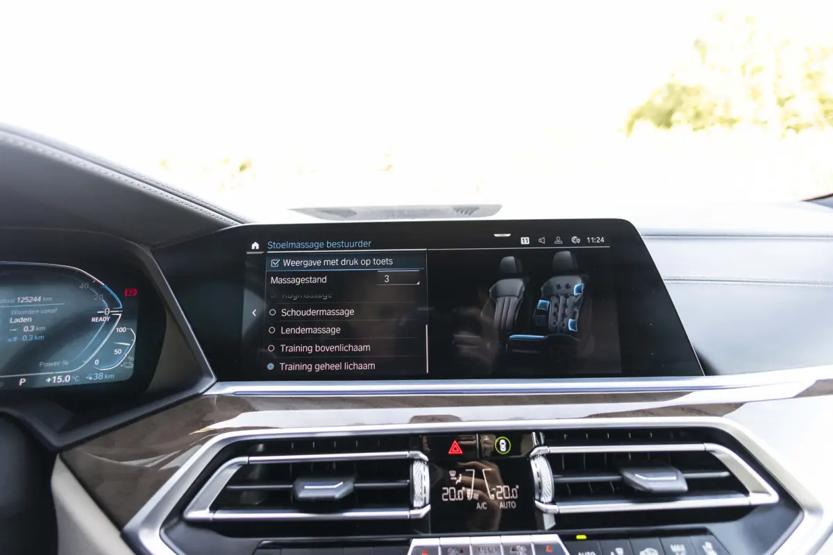 xDrive45e High Executive