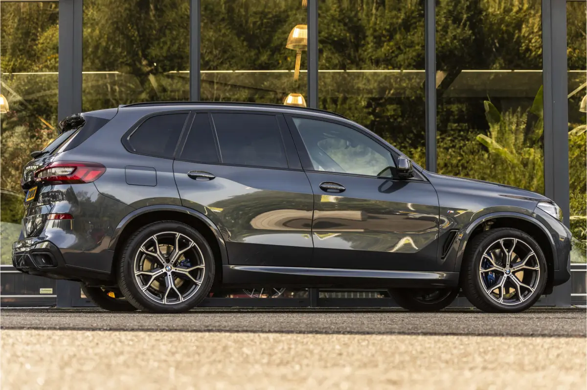 xDrive45e High Executive