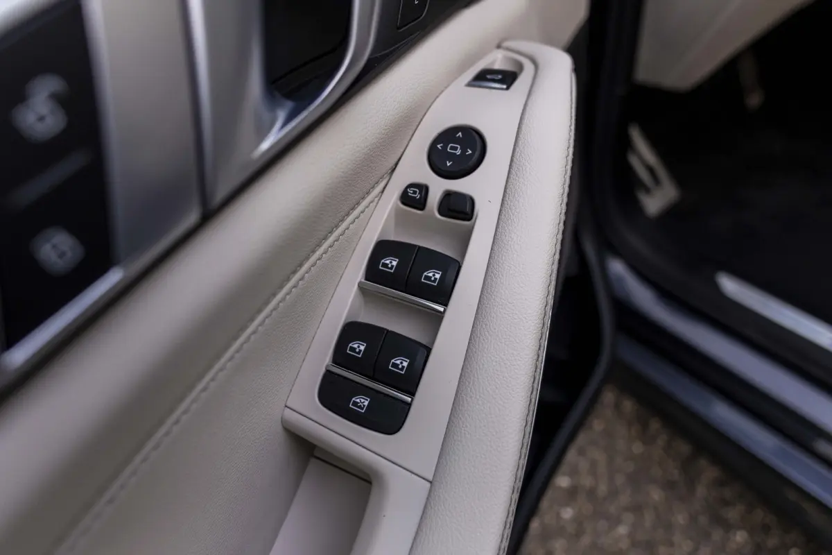 xDrive45e High Executive