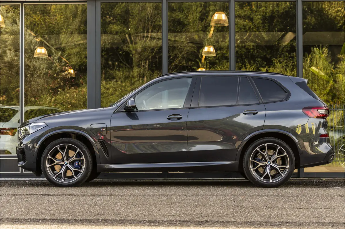 xDrive45e High Executive
