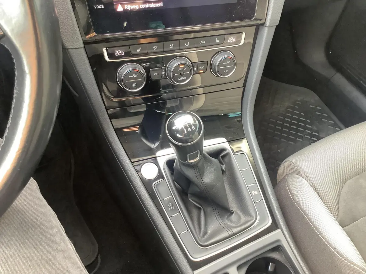 1.5 TSI Highline, led verlichting, stoelverwarming, zeer compleet, trekhaak