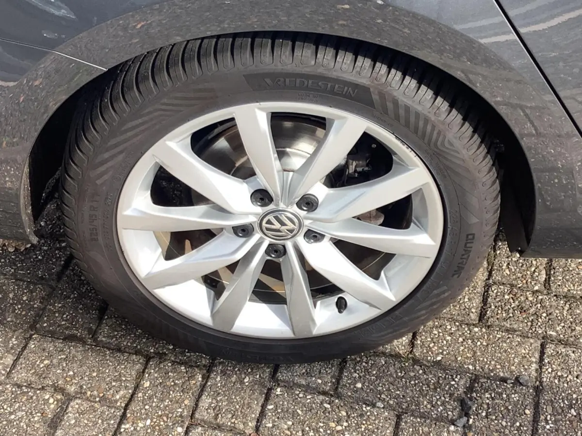 1.5 TSI Highline, led verlichting, stoelverwarming, zeer compleet, trekhaak