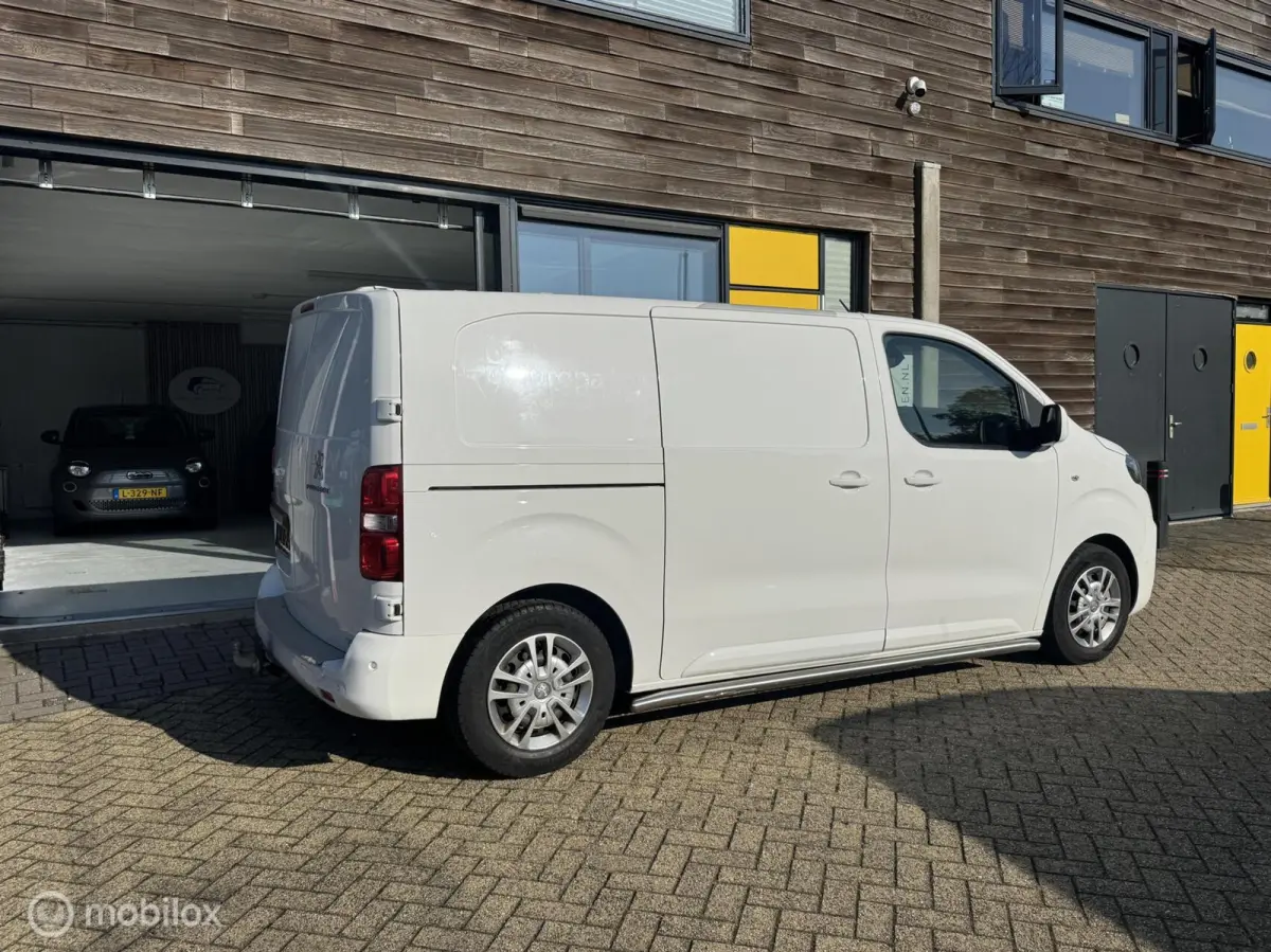 Bestel 2.0 BlueHDI 120 Standard Asphalt