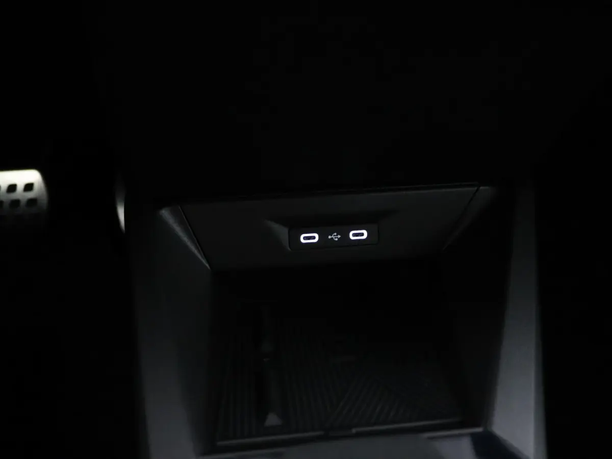 esprit Alpine full hybrid E-Tech 160 pk | Harman Kardon | Stoel- & stuurverw. | 360 Camera |