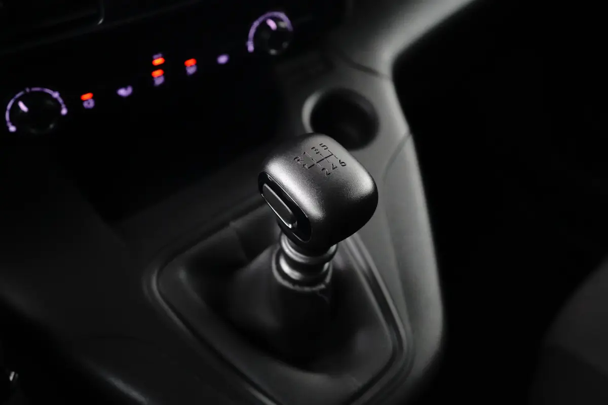 Premium L2 | Airco | Navi | Stoelverw. | Cruise C. | BLIS | PDC V&A | CarPlay | Betimmering | Airco | Navi | Stoelverw. | Cruise C. | BLIS | PDC V&A | CarPlay | Betimmering |