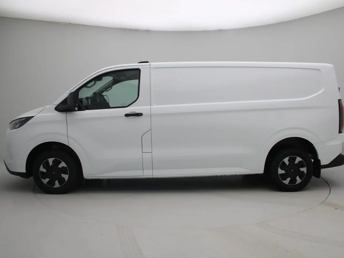 Cust. 340 L2H1 Trend 71 kWh | UIT VOORRAAD LEVERBAAR | 370km WLTP | Laadruimtebescherming |