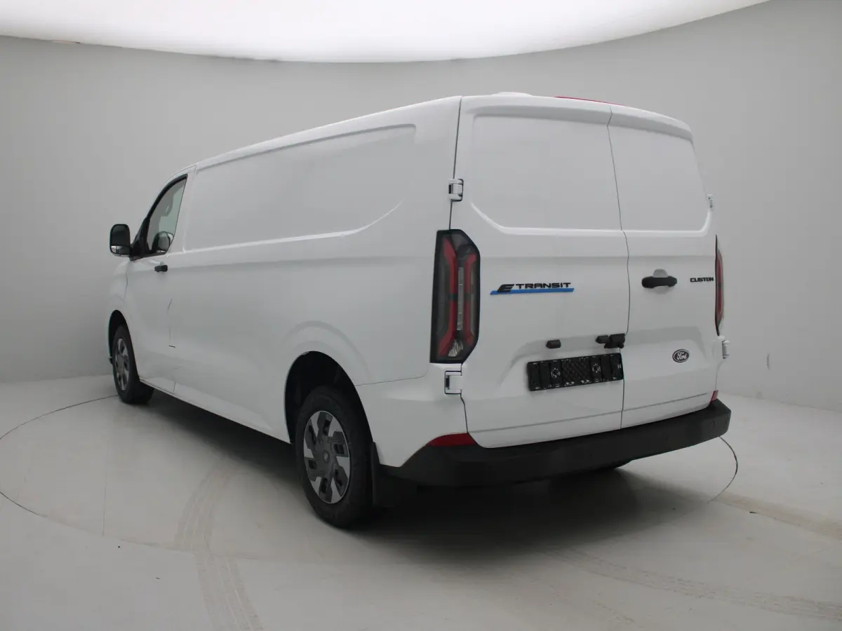 Cust. 340 L2H1 Trend 71 kWh | UIT VOORRAAD LEVERBAAR | 370km WLTP | Laadruimtebescherming |
