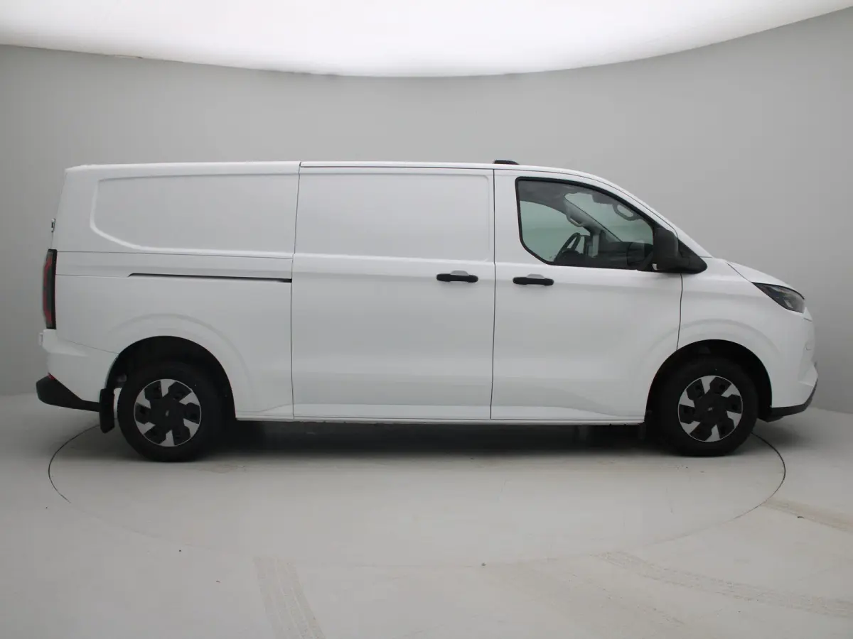 Cust. 340 L2H1 Trend 71 kWh | UIT VOORRAAD LEVERBAAR | 370km WLTP | Laadruimtebescherming |