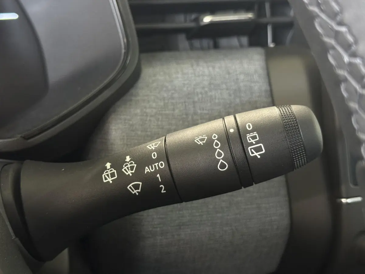 1.0 TCe 90 GPF Evolution | 4670 Km! | Automaat | Airco | Cruise | Carplay | Navi by App | PDC achter | 16 inch Lm velgen |  ( Vestiging - Nieuwegein )