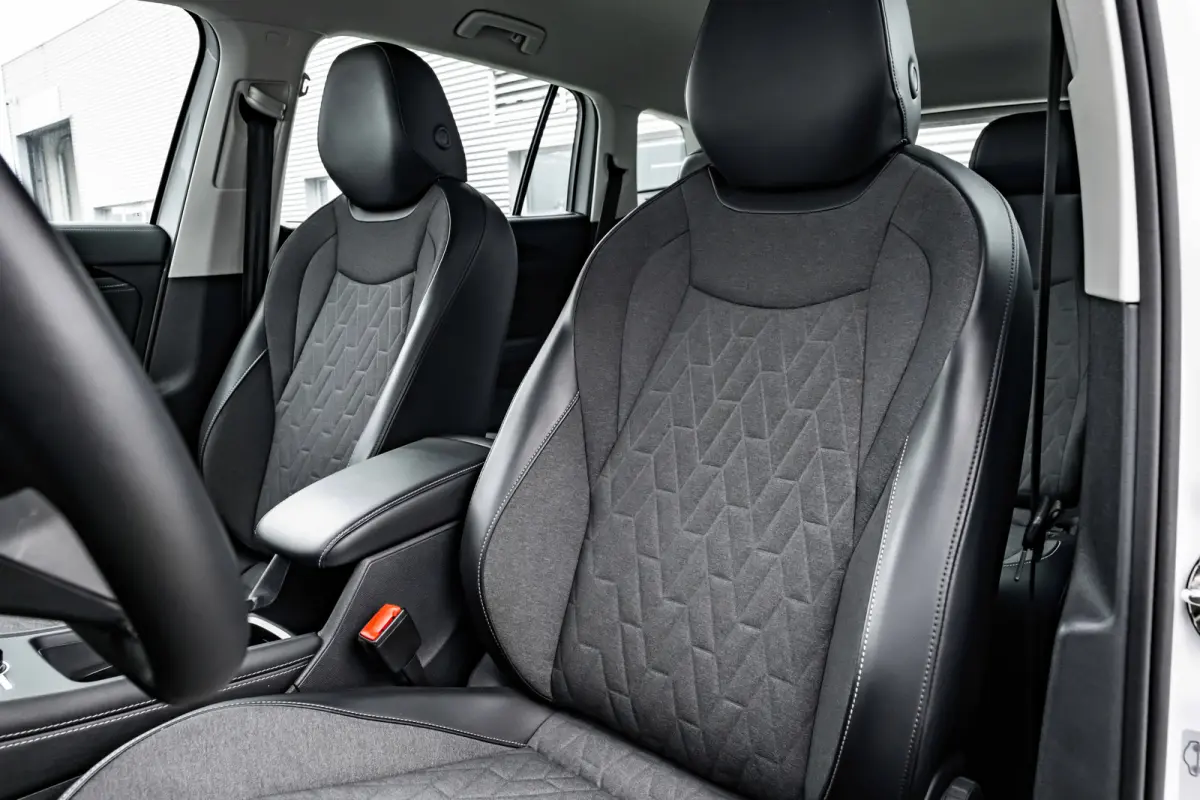 1.5 eHybrid Life 204pk DSG/AUTO | Cruise control adaptief | Dodehoek detectie | Lichtmetalen velgen 18"