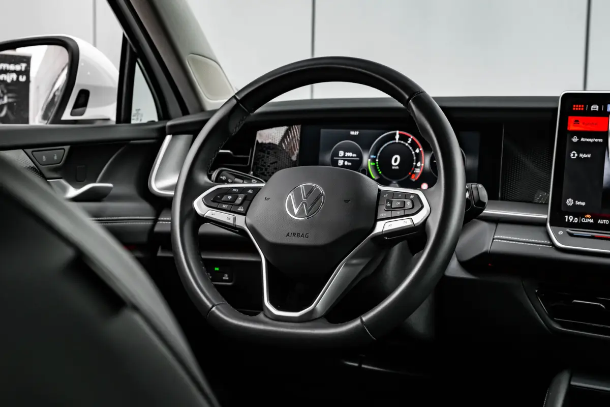 1.5 eHybrid Life 204pk DSG/AUTO | Cruise control adaptief | Dodehoek detectie | Lichtmetalen velgen 18"