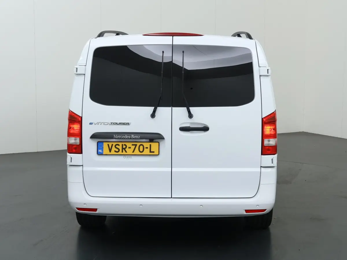 eVito | L3 XL | 90 kWh | 3-ZITS | LED KOPLAMPEN | 3-ZITS | PARKEERCAMERA | NAVIGATIE | CLIMATE CONTROL | STOELVERWARMING | CERTIFIED