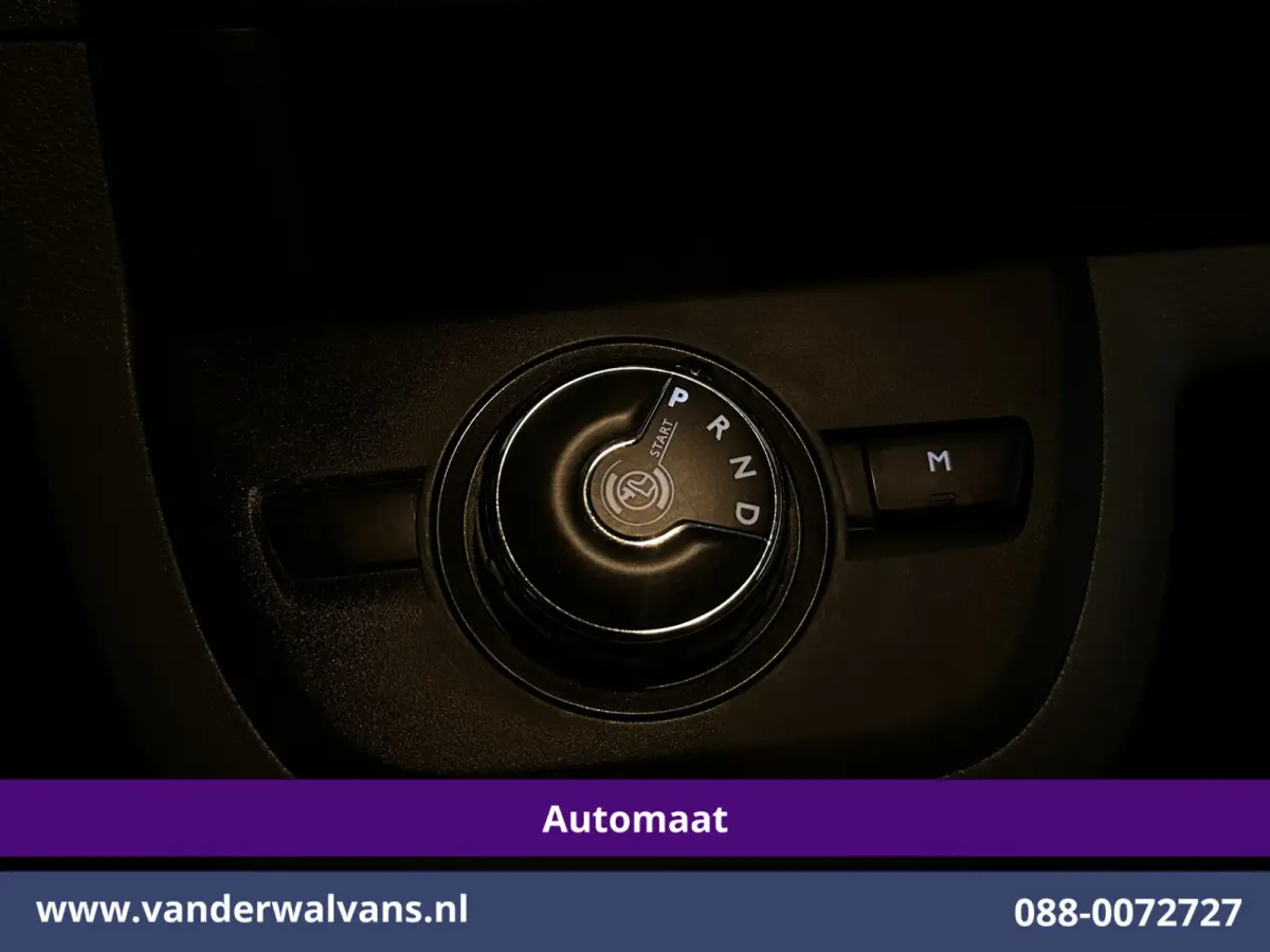 2.0 145pk Automaat L3H1 Euro6 Airco | Navigatie | Apple Carplay | Cruisecontrol Android Auto, 2500kg Trekhaak, Parkeersensoren, Bijrijdersbank