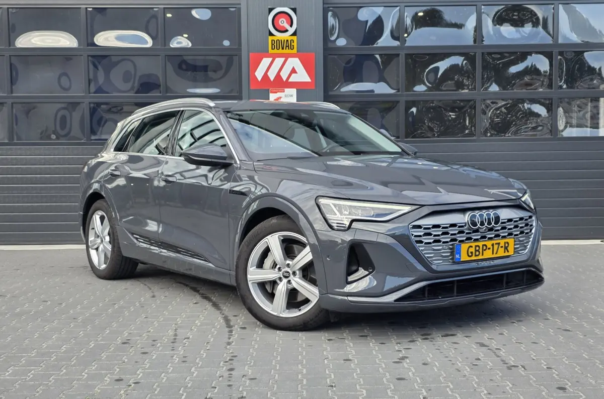 55 quattro Advanced Edition 115 kWh | LEDER | STOELVERWARMING | CAMERA