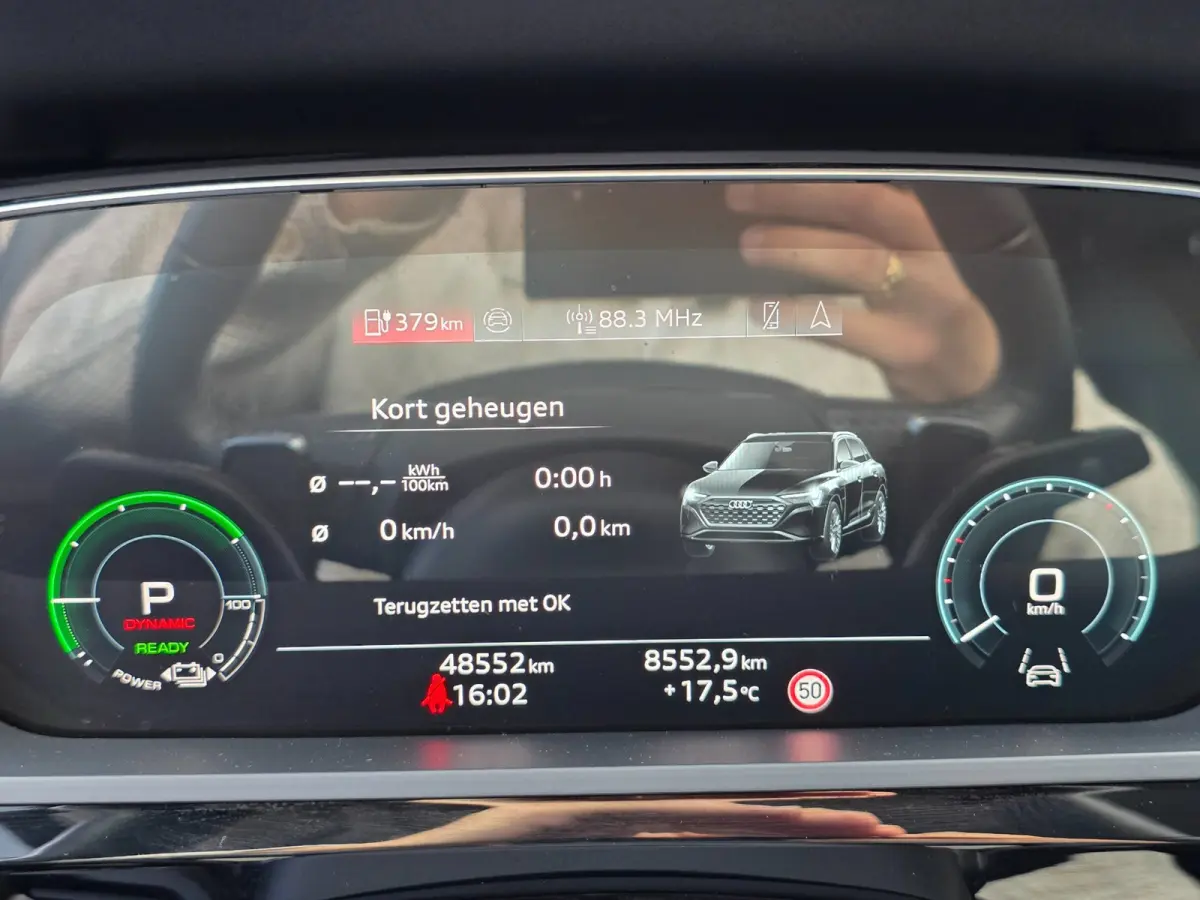55 quattro Advanced Edition 115 kWh | LEDER | STOELVERWARMING | CAMERA