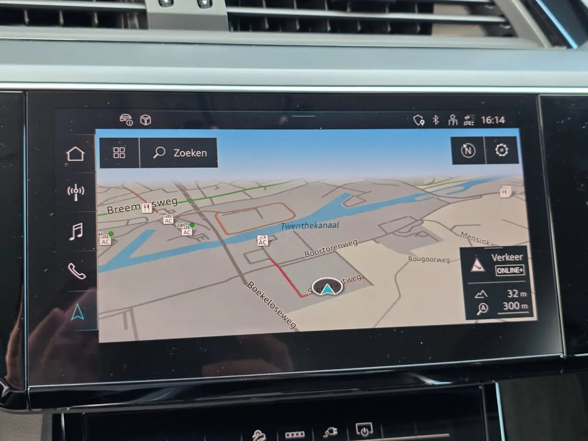 55 quattro Advanced Edition 115 kWh | LEDER | STOELVERWARMING | CAMERA