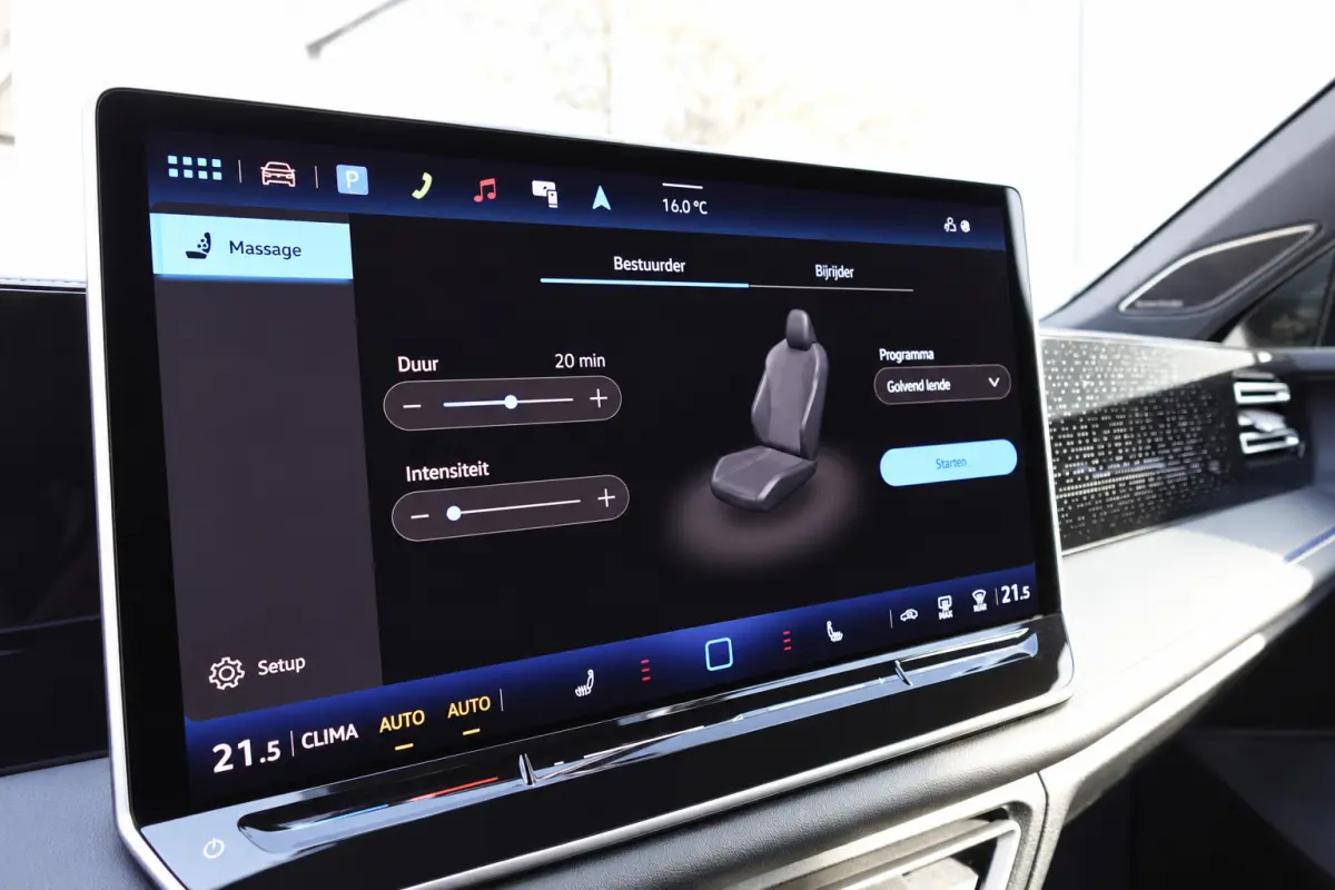 1.5 eTSI R-Line Edition PANO KEYLESS 360