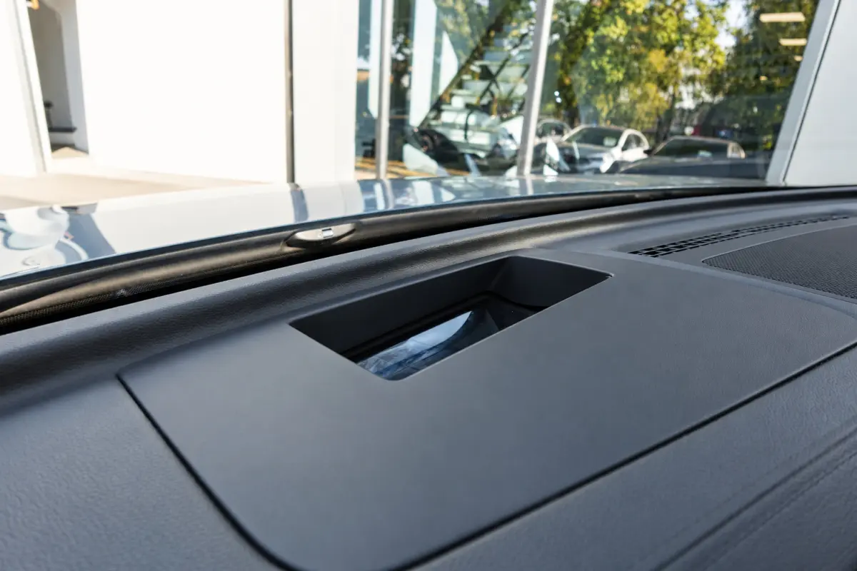 1.5 eTSI R-Line Edition PANO KEYLESS 360