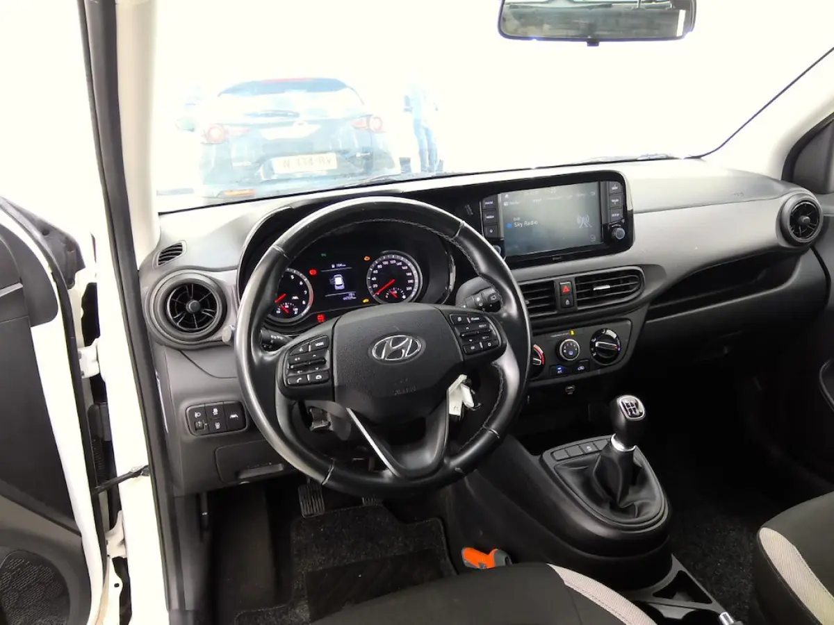 1.0 Comfort | Apple Carplay/Android | Cruise control |  Led