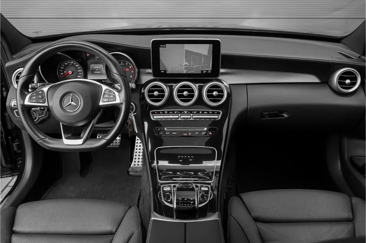 400 4MATIC AMG Airmatic Pano ACC Burmester HUD