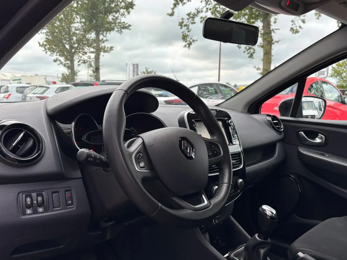 0.9 TCe Limited | Parkeersensoren | Bluetooth | Keyless | Navi | Cruise
