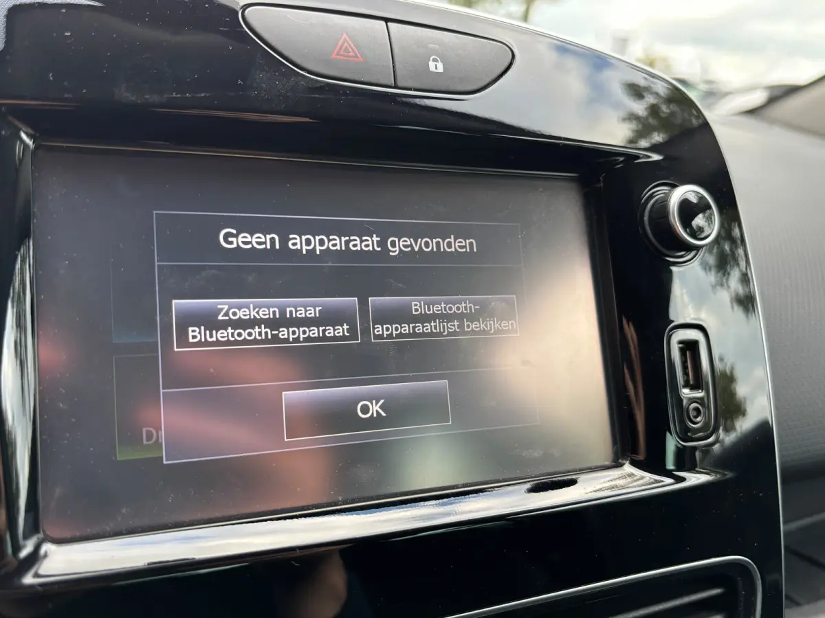 0.9 TCe Limited | Parkeersensoren | Bluetooth | Keyless | Navi | Cruise