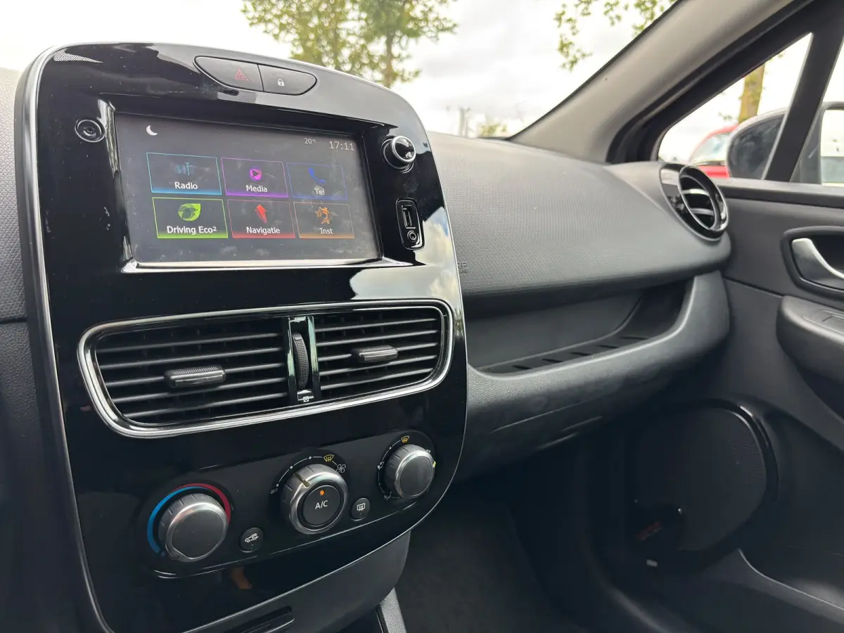 0.9 TCe Limited | Parkeersensoren | Bluetooth | Keyless | Navi | Cruise