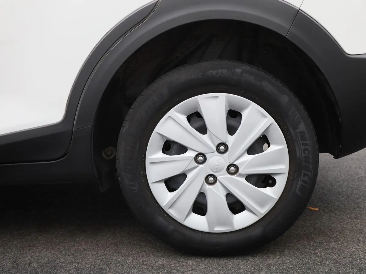 1.0 T-GDi MHEV ComfortLine | AIRCO | LMV | LED | MULTIMEDIA |