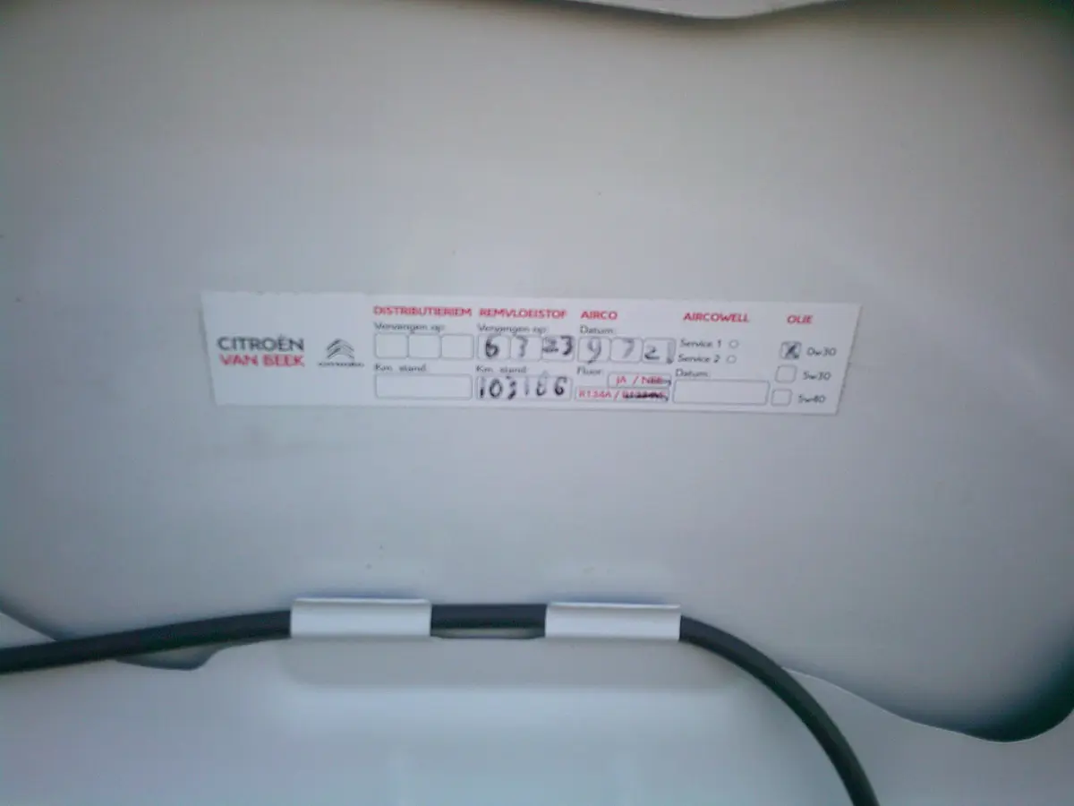 1.6 BlueHDI 100 Club S&S VOORZIEN VAN AIRCO+CRUISE !! BTW /BPM VRIJ !!