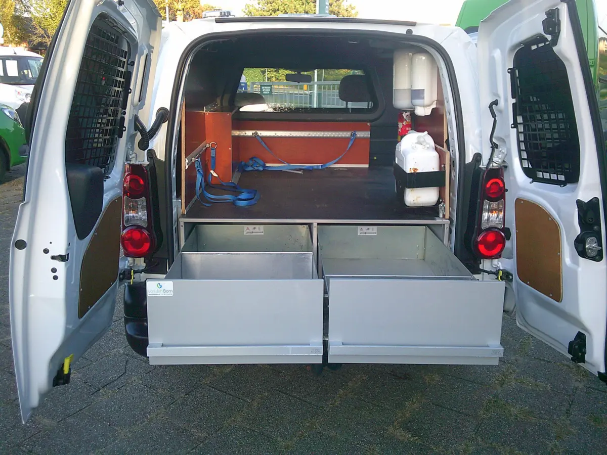 1.6 BlueHDI 100 Club S&S VOORZIEN VAN AIRCO+CRUISE !! BTW /BPM VRIJ !!