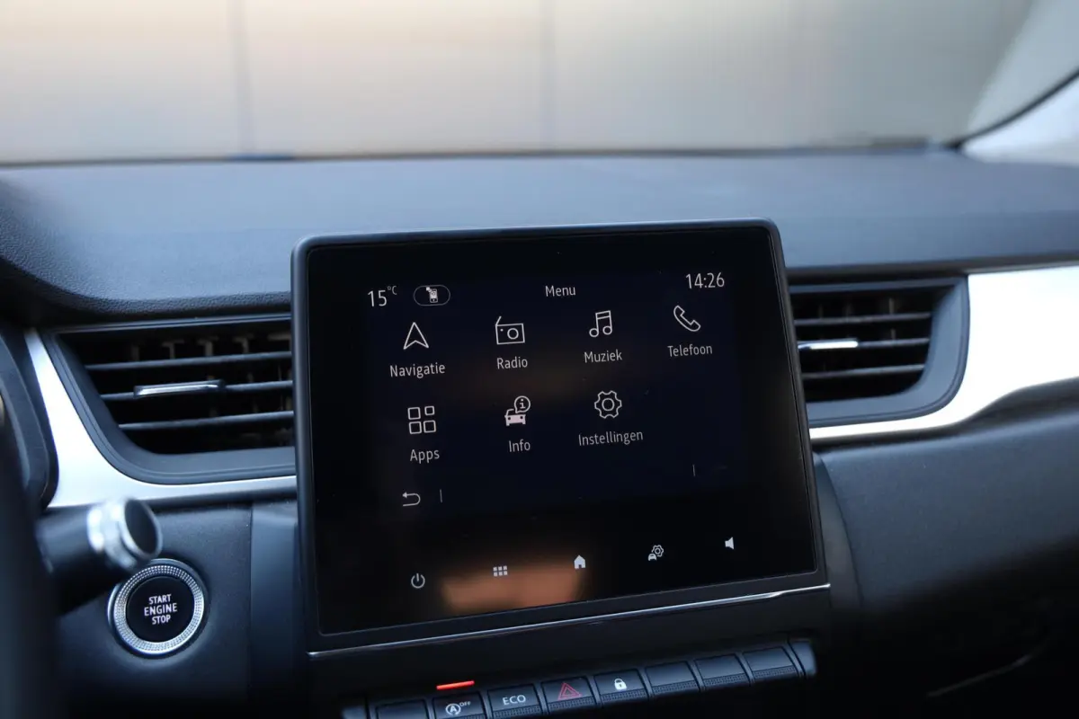 1.3 TCe 140 Zen Achteruitrijcamera Airco Cruise CarPlay Trekhaak 1e Eigenaar Getint glas NL-Auto!