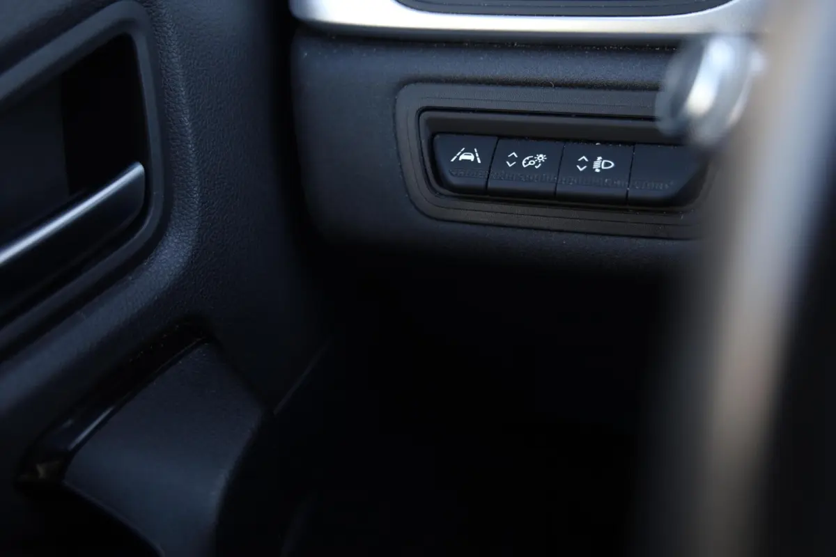 1.3 TCe 140 Zen Achteruitrijcamera Airco Cruise CarPlay Trekhaak 1e Eigenaar Getint glas NL-Auto!