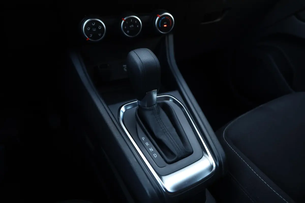 1.3 TCe 140 Zen Achteruitrijcamera Airco Cruise CarPlay Trekhaak 1e Eigenaar Getint glas NL-Auto!